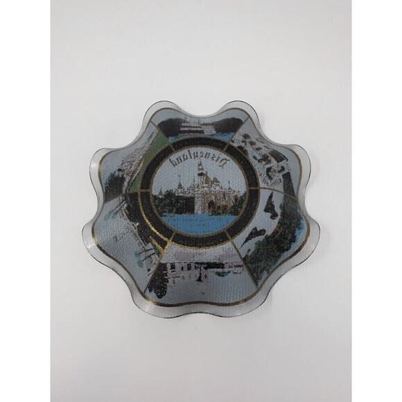 VINTAGE DISNEYLAND GLASS SCALLOP EDGE DISH TRAY WITH BOX HOVER ART - Picture 7 of 14
